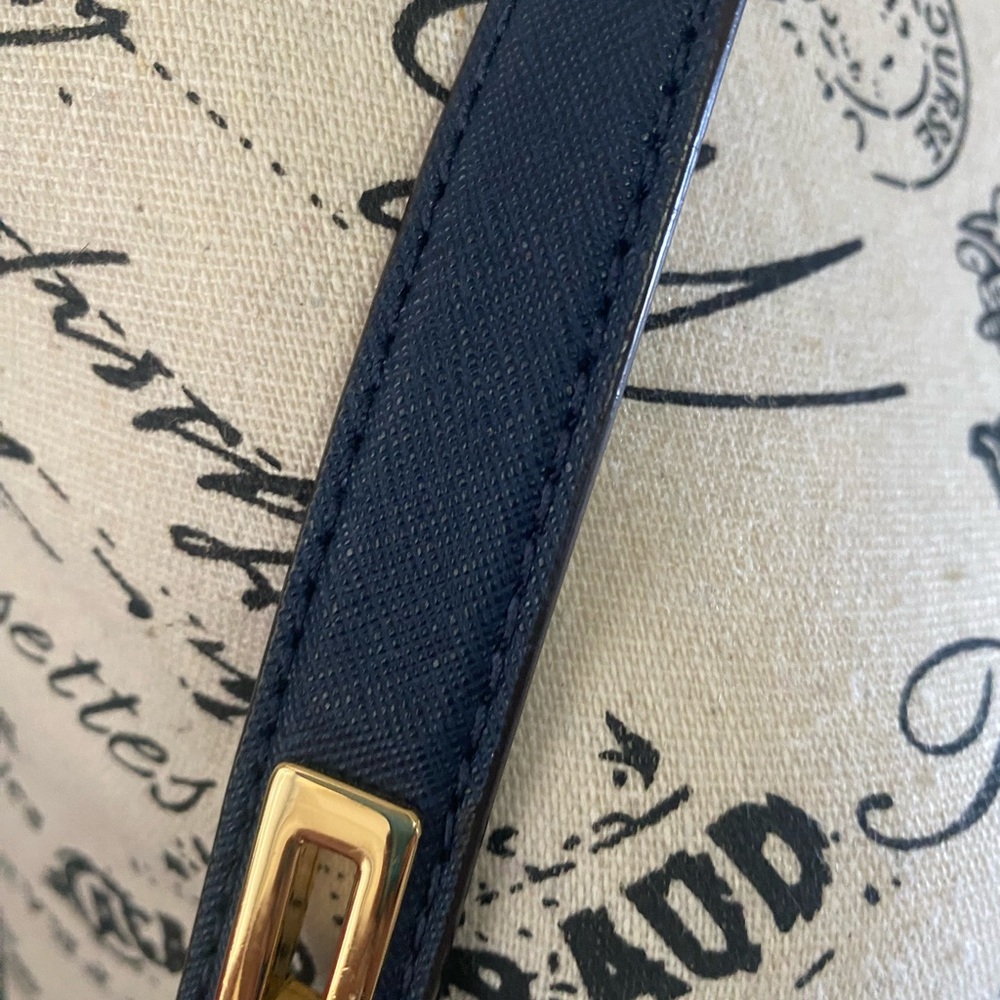 Michael Kors Dark Blue Hamilton Crossbody Bag with Gold Details - Picture 9 of 16